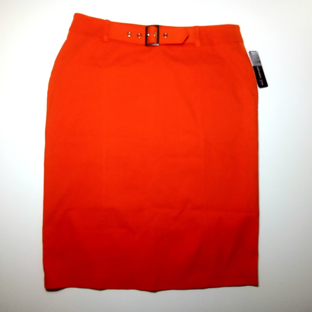SOHO APPAREL LTD SIZE L ORANGE SKIRT NEW!